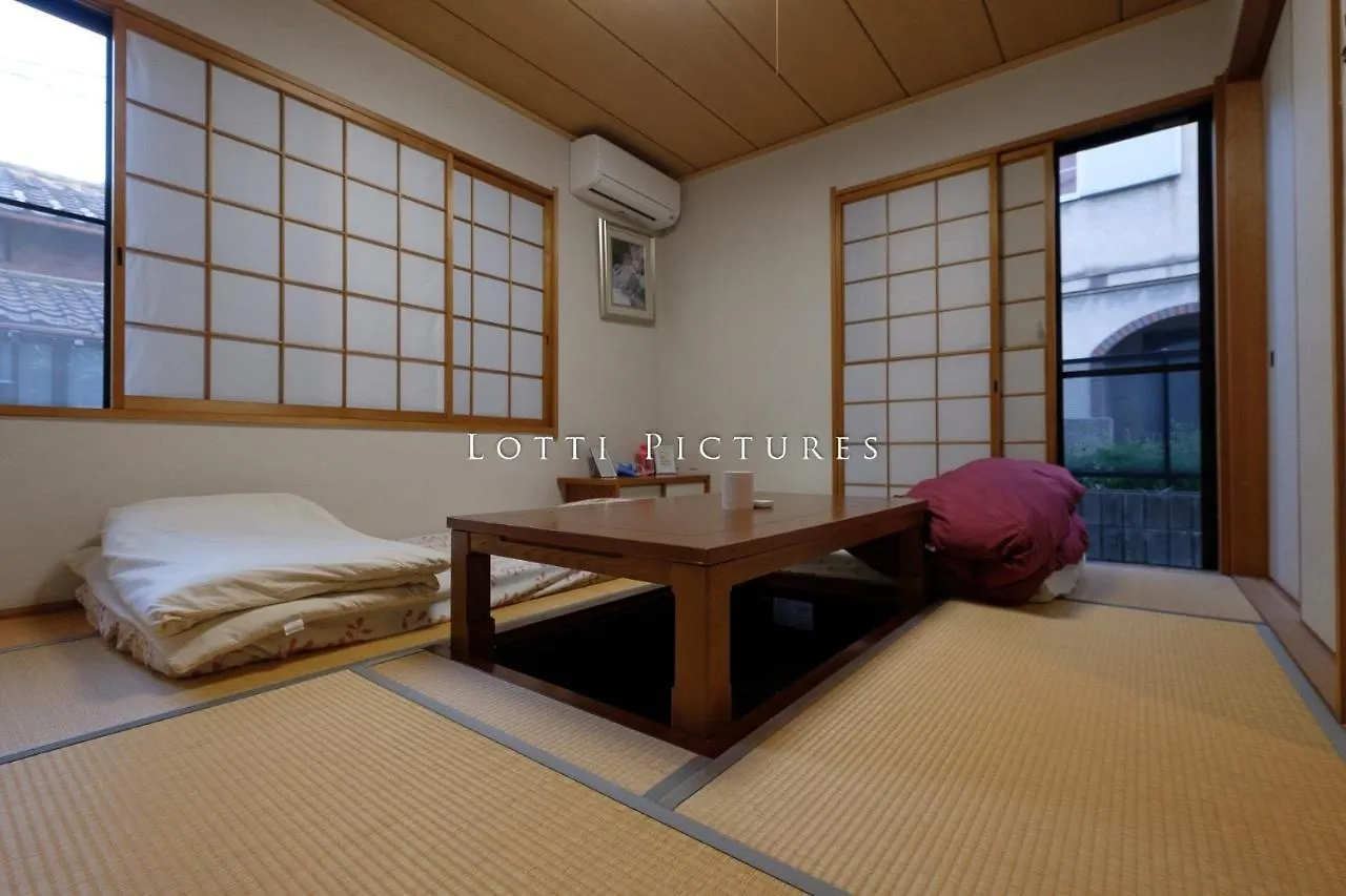 Casa de hóspedes 大阪～金閣 Hotel Japão